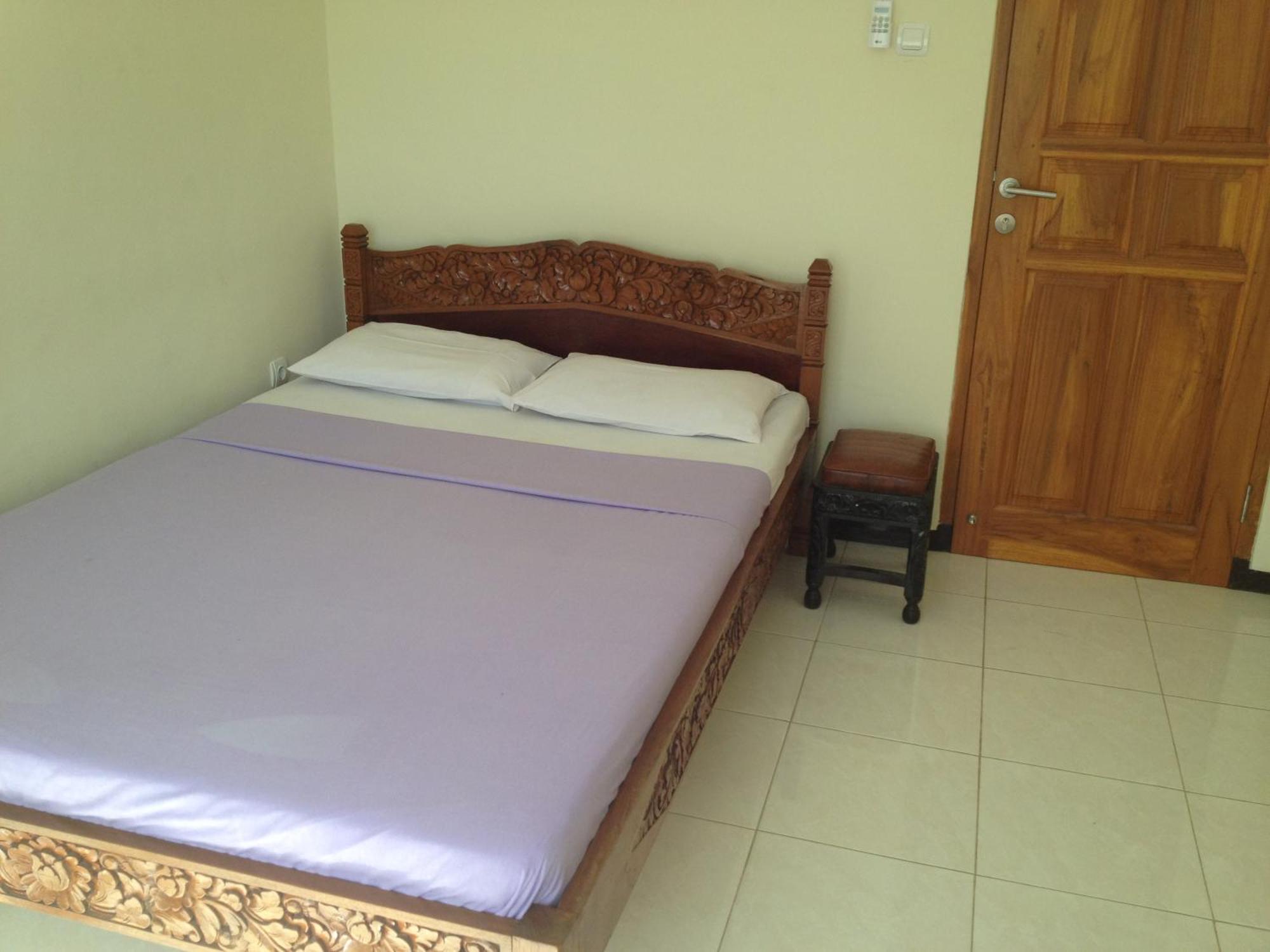 Astina Hotel Lovina Zimmer foto