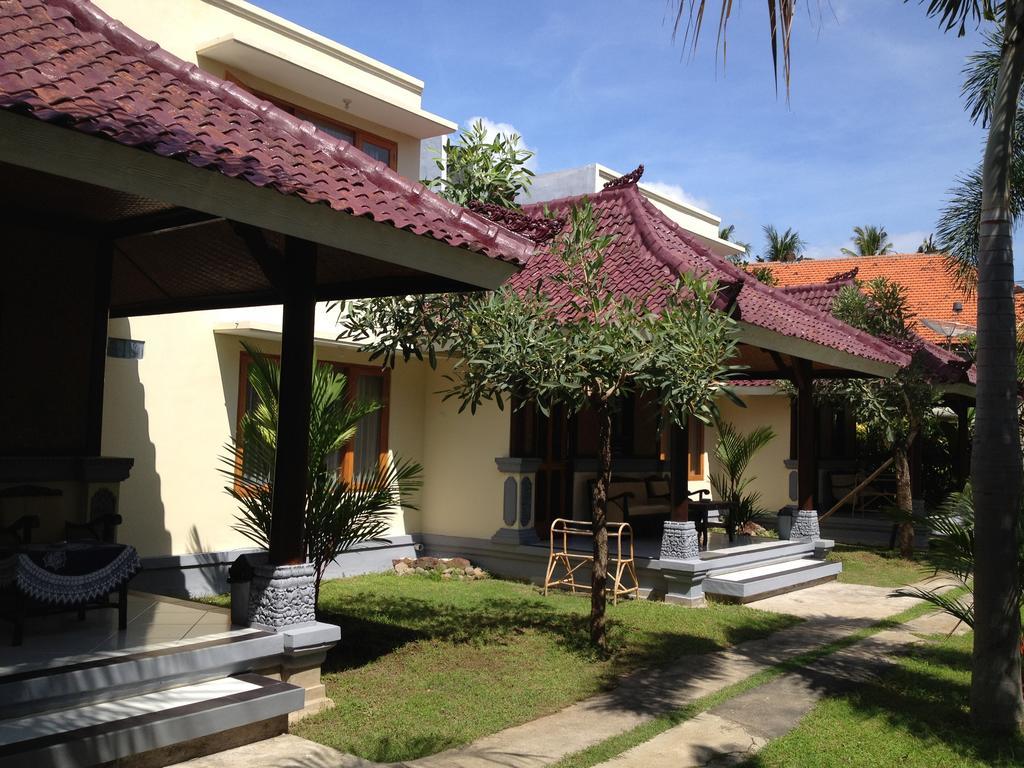 Astina Hotel Lovina Exterior foto